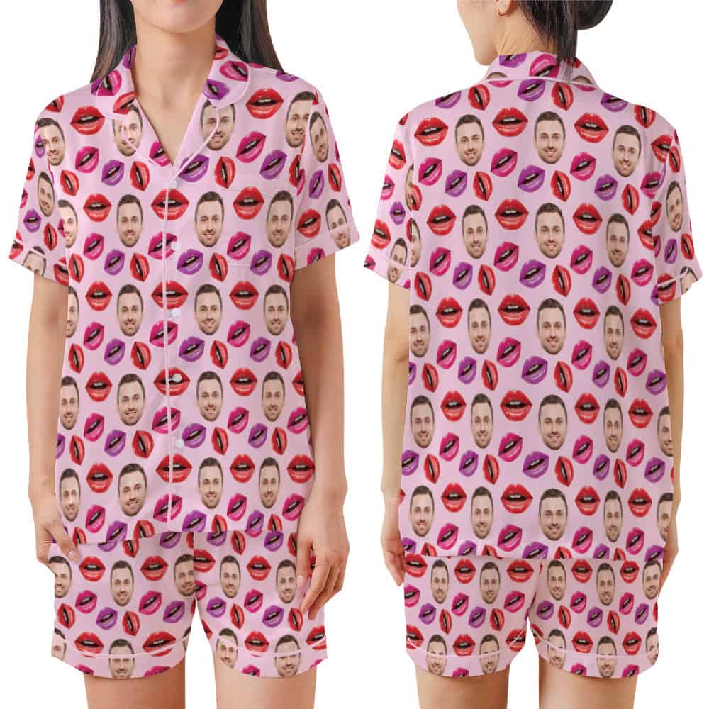 Smooch Print Photo Pajamas set